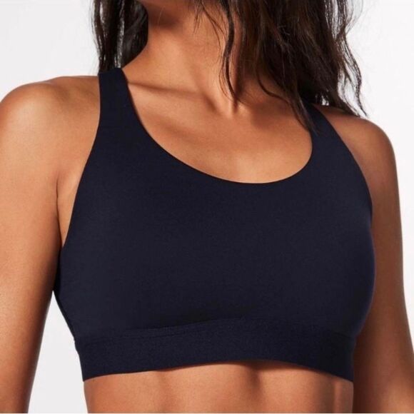 LULULEMON Fresh in Mesh Sports Bra Midnight Blue B/C RARE Size 4 Like New - Picture 2 of 9